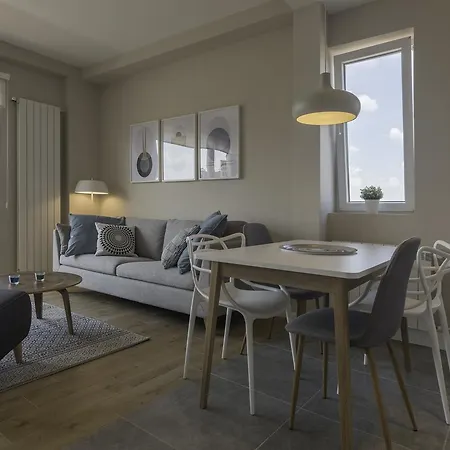 Urban Zen With View - Break